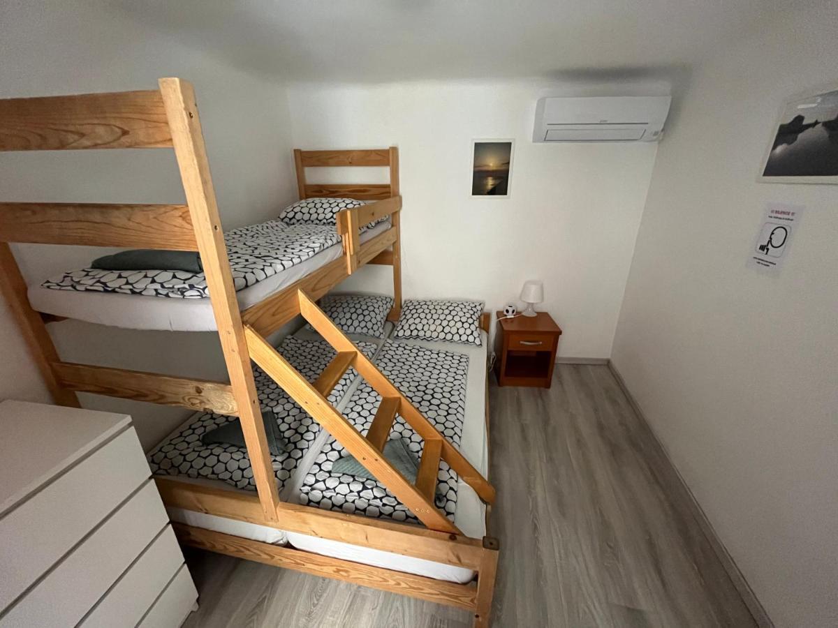 Hostel Пиран Екстериор снимка