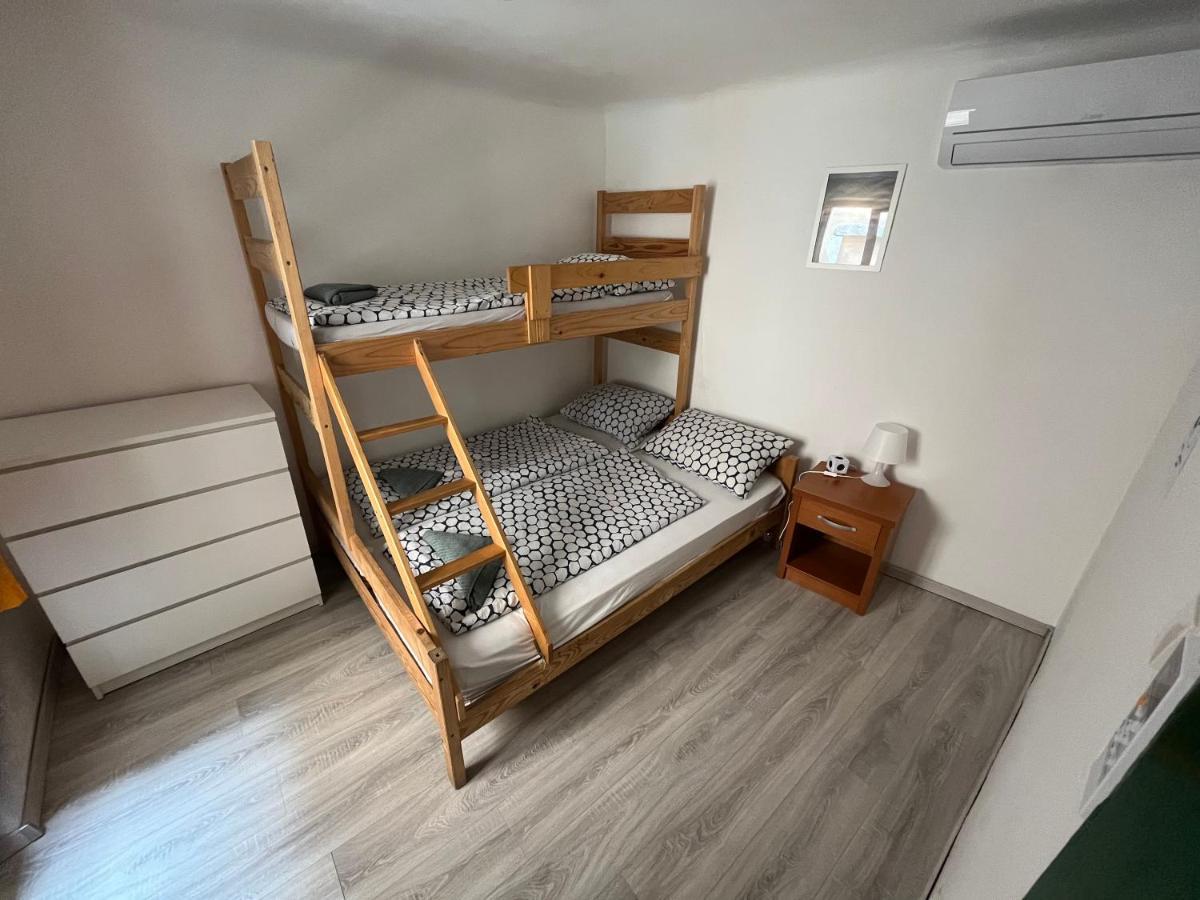 Hostel Пиран Екстериор снимка